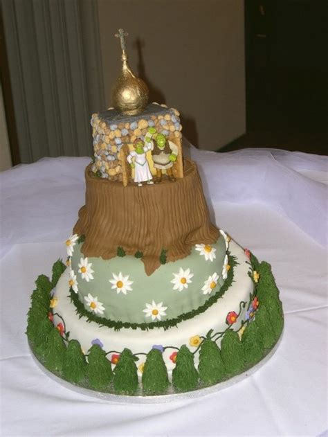 Shrek and Fiona | How to make cake, Cake, Shrek wedding