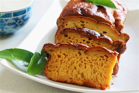 Indonesian Honeycomb Cake (Bika Ambon) | Asian Inspirations