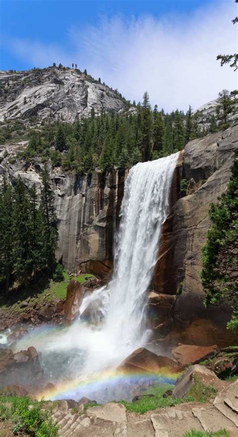 13 Fun and Easy Yosemite Hikes You Can Plan With Your Kids