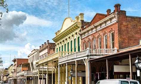 9 Best Things To Do on the Old Sacramento Waterfront