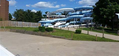 Atlantis Water Park, Clarksville | Roadtrippers