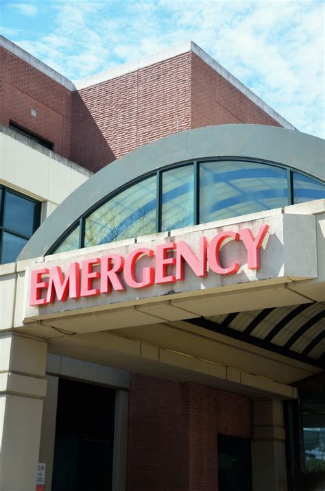 Emergency Room Entrance Free Stock Photo - Public Domain Pictures