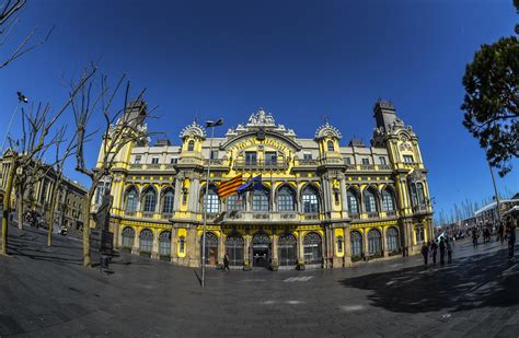 Port De Barcelona | The magnificent structure that greets cr… | Flickr