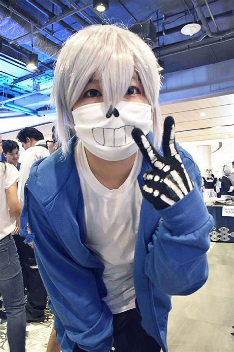 Pin by Beatriz Almeida on Cosplay & oc | Undertale cosplay, Sans cosplay, Cosplay anime