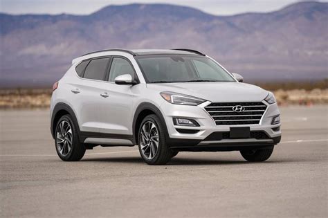 2020 Hyundai Tucson Pictures - 200 Photos | Edmunds