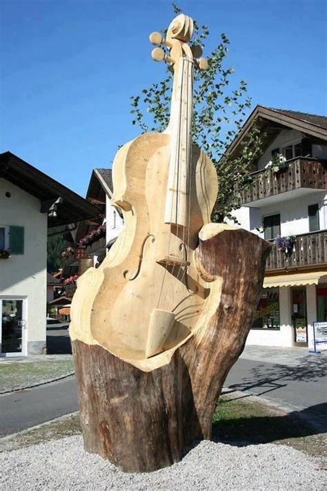 El violín - Clases de música... y más | Violines, Escultura del árbol, Escultura en madera