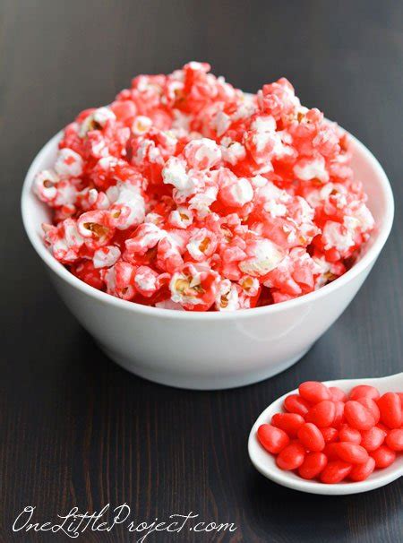 60+ Gourmet Popcorn Recipes | momooze.com