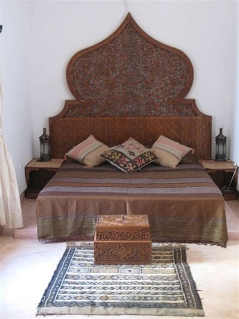 66 Mysterious Moroccan Bedroom Designs - DigsDigs