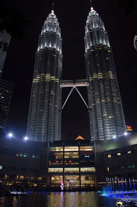 Night at KLCC ^^ | lensafotografinorhalimah