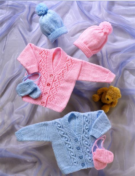 Babies knit free patterns | Baby knitting free, Knitting patterns free cardigans, Baby cardigan ...