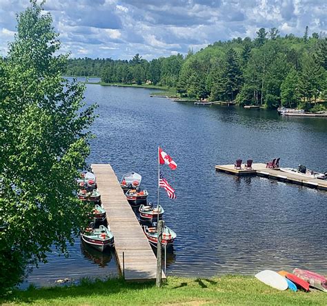 Red Cedar Lake Cottage Rentals