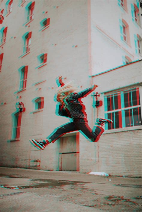 3D EFFECT PHOTOSHOP ACTION Vintage VHS Glitch Art - FilterGrade