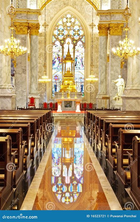 Interior Inside A Catholic Church Stock Image - Image: 16523721