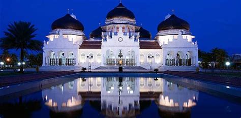 Sejarah Masjid Baiturrahman | www.indii.co.id