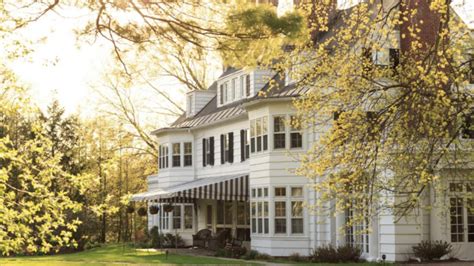 Best Hotels in Vermont | Top Places to Stay in Vermont