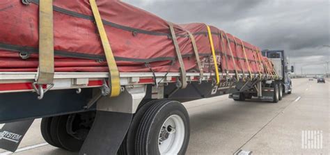 How to Tarp Flatbed Loads (5 Step Guide) - FreightWaves Ratings