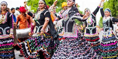 Ghoomar Dance Folk Dance of Rajasthan | History, Costume, Style, Origin, Steps