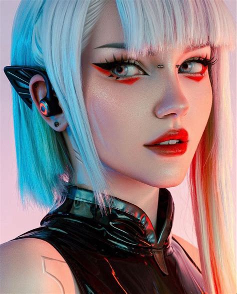 Pin by tiny.pretty.moon on felvelial | Cyberpunk makeup, Cosplay makeup ...