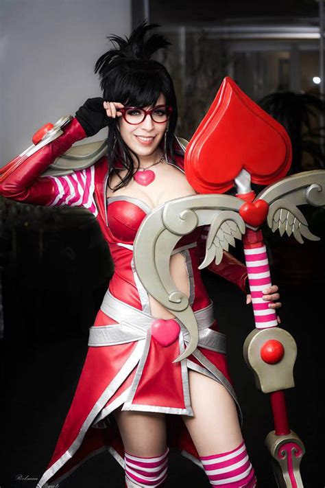 Vayne Heartseeker by ShirahimeCosplay on DeviantArt