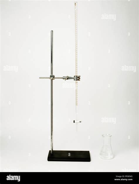 Clamp stand, burette and conical flask Stock Photo - Alamy