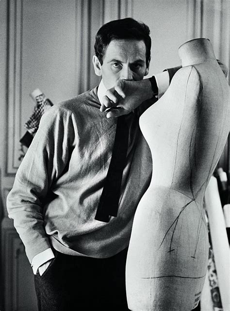 Pierre Cardin: Fashion for the Space Age – the thread