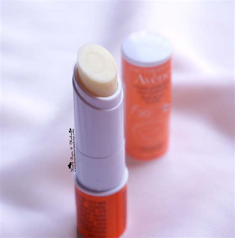 Avene High Protection Lip Balm SPF 30 Review & Price in India - Heart Bows & Makeup