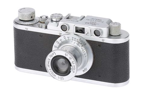 Lot 8 - A Leica II Rangefinder Camera,