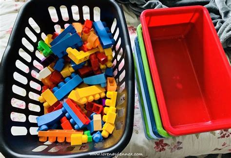 Lego Color Sorting Toss for Preschoolers — Bilingual Beginnings | Color sorting activities ...