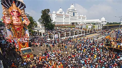 Noise Levels in Mumbai Saw Decline During Ganpati Visarjan, Eid-e-Milad ...