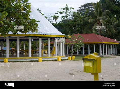 Fales, communal houses, Manase village, Savai'i Island, Western Samoa Stock Photo - Alamy