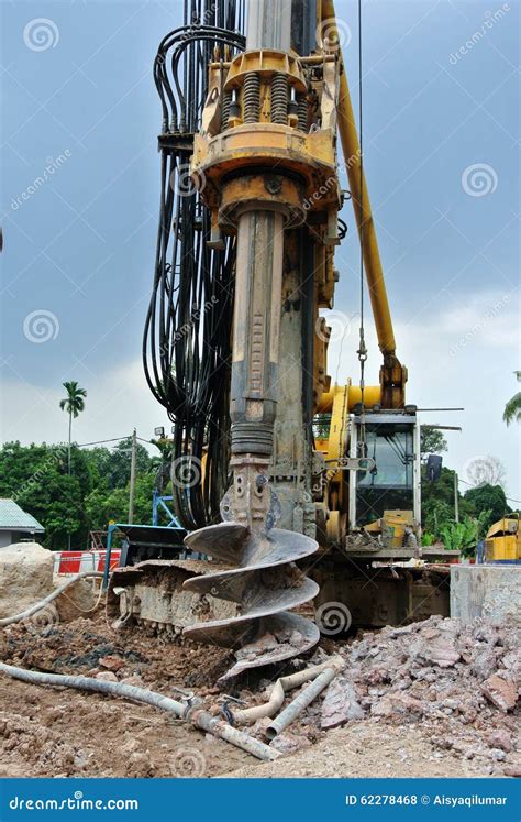 Bore Pile Rig Machine in the Construction Site Stock Photo - Image of dirt, auger: 62278468