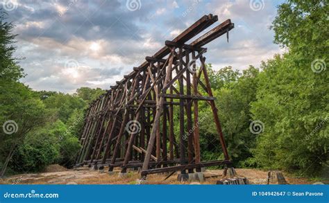 Athens Georgia Train Trestle Stock Video - Video of historic, foliage: 104942647