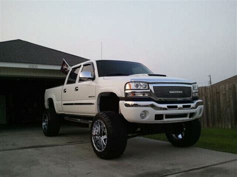 2004 GMC SIERRA 2500 HD $29,000 - 100410751 | Custom Lifted Truck Classifieds | Lifted Truck Sales