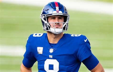 Latest on Giants’ Daniel Jones: Is injured QB getting closer to return ...