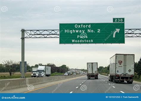 Sign on Highway 401 for Paris and Woodstock Exit Stock Image - Image of city, sign: 157221253