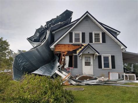 Catholics in Iowa respond generously amid derecho storm recovery