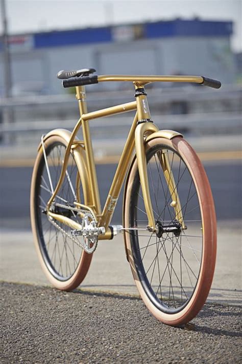 Speedvagen Urban Racer Solid Gold by The Vanilla Workshop | Urban bike, Fixie bike, Green bike