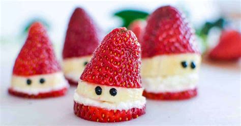 santa strawberries