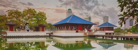 Gangaramaya Temple | Attractions in Colombo | Love Sri Lanka