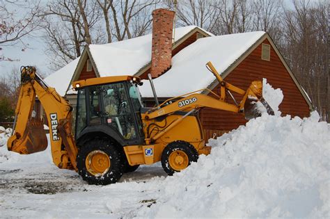 File:John Deere 310SG backhoe loader, snow removal 1.jpg - Wikimedia Commons