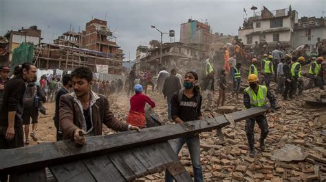 Americans in Nepal Describe Massive Earthquake and Devastating ...