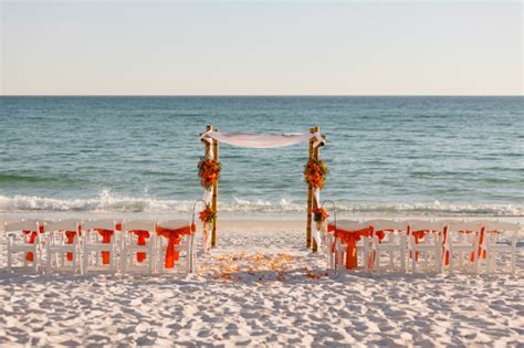 An Intimate Fall-Inspired Beach Wedding | Every Last Detail