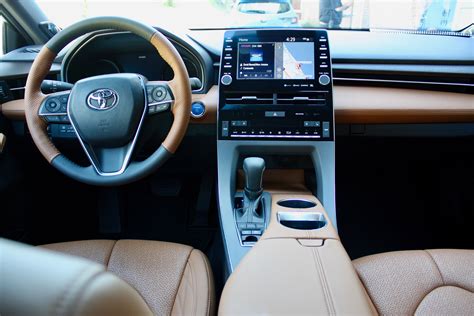 The 2019 Toyota Avalon’s Interior Looks Fantastic