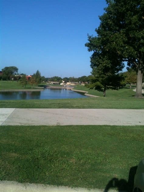 Huffines Park Pond Walk, Richardson, TX, Parks - MapQuest