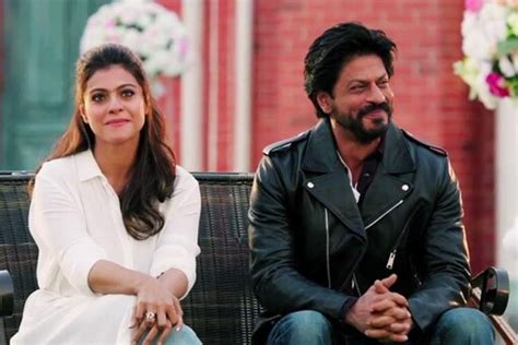 20 years of DDLJ: Kajol and Shah Rukh Khan recreate a scene from the ...