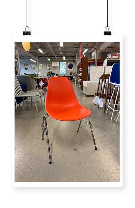 Eames-Molded-Plastic-Side-Chair - Office Outlet