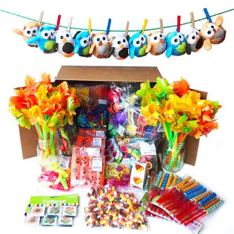 Fall Festival Carnival Prizes - 732 Bulk Toys (Includes Stuffed Animals ...