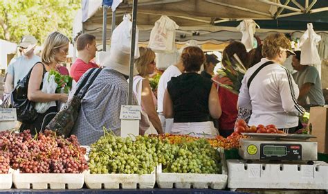 Larchmont Farmers Market