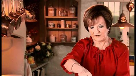 Delia Smith - Christmas Creole Cake - YouTube | Delia smith, Christmas cake, Christmas cake recipes