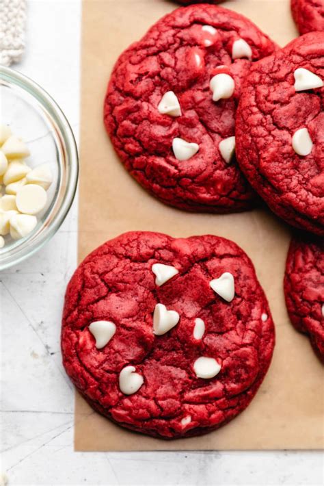 Red Velvet Cookies - I Heart Eating